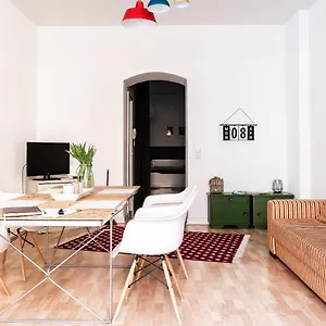 Family-friendly In The Center Of Apartment